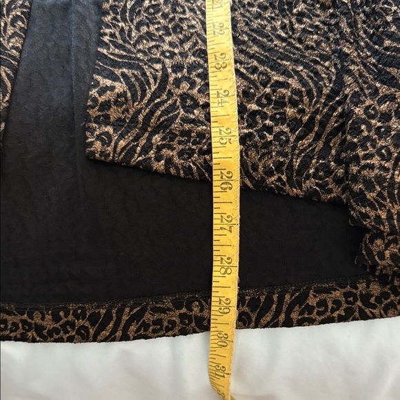 Chico's Chic Black & Bronze Foil Patterned Swing Easywear Jacket - Picture 6 of 9